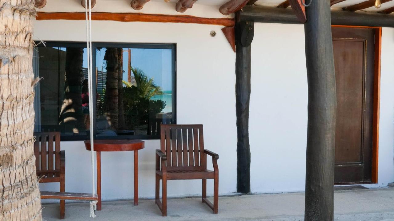 Апартаменты Choby'S House Holbox Экстерьер фото